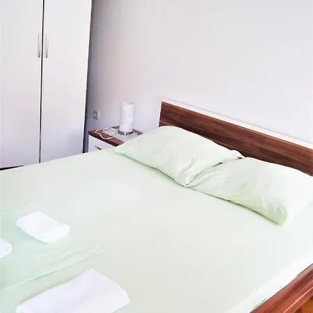 Apartment In 40429